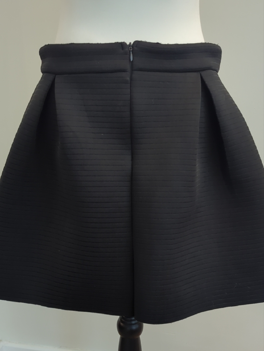Black Pleated Circle Skirt with Structured Waistband - Picture 7 of 9